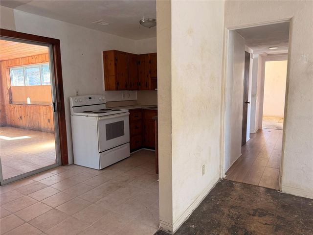 801 LEWIS DRIVE, Daytona Beach, FL 32117