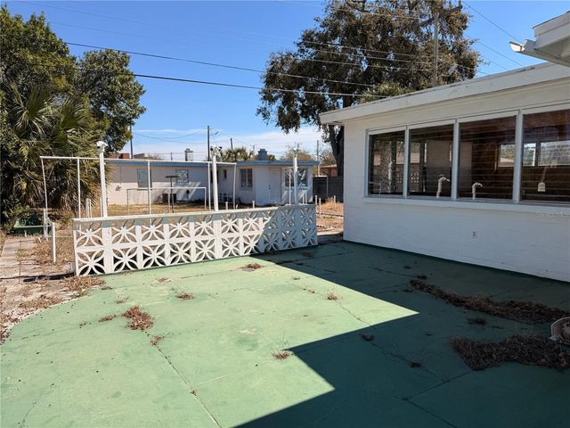 801 LEWIS DRIVE, Daytona Beach, FL 32117