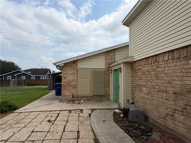 12118 Hearn, Corpus Christi, TX 78410