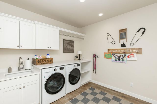5179 Mira Way W, West Fargo, ND 58078