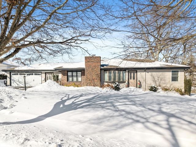 3 Didio Drive, Swampscott, MA 01907