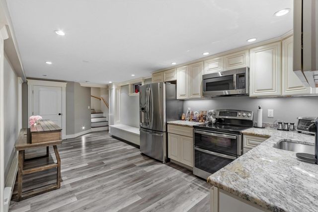 3 Didio Drive, Swampscott, MA 01907