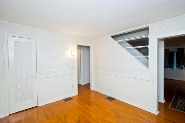 55 Arden St, Springfield, MA 01118