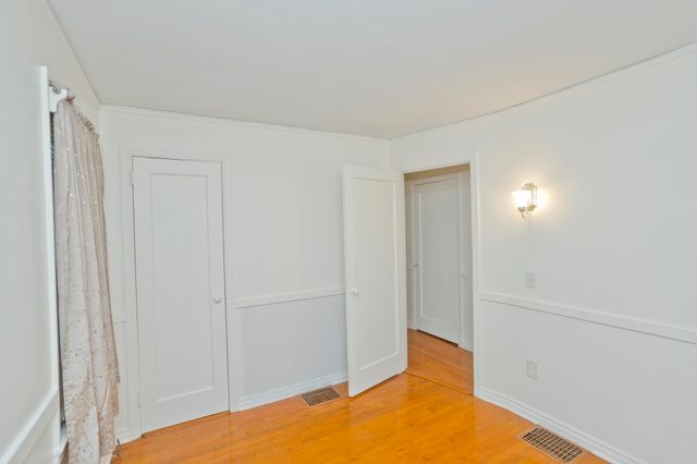 55 Arden St, Springfield, MA 01118