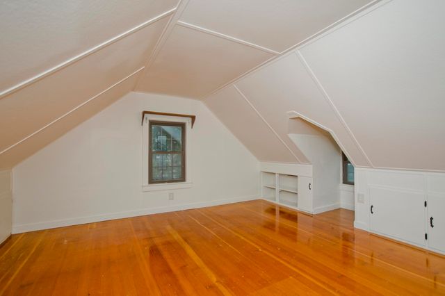 55 Arden St, Springfield, MA 01118