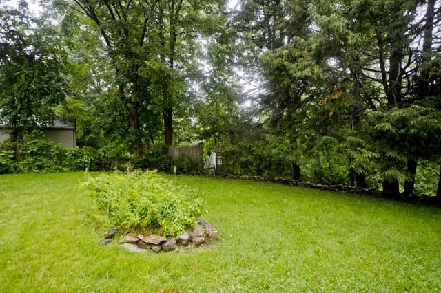 55 Arden St, Springfield, MA 01118