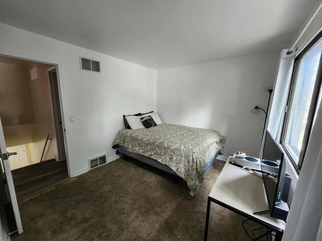 5720 Cambridge CIRCLE #2, Mount Pleasant, WI 53406
