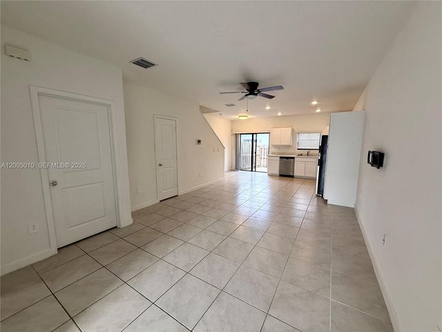 529 NE 1st Dr, Florida City, FL 33034