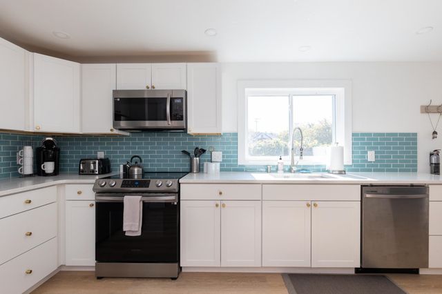 299 Manhattan Drive, Burlington, VT 05408