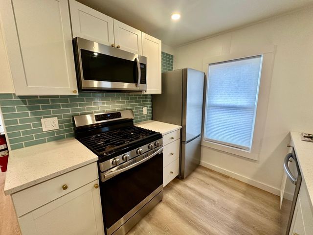 299 Manhattan Drive, Burlington, VT 05408
