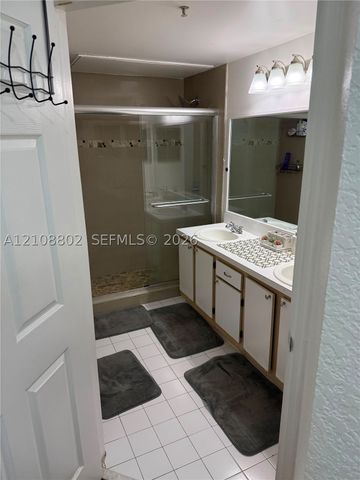 765 SW 148th Ave 1215, Sunrise, FL 33325