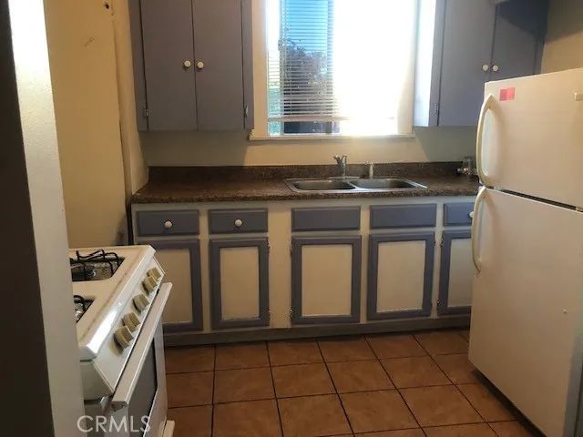 115 E 12th 4, Long Beach, CA 90813