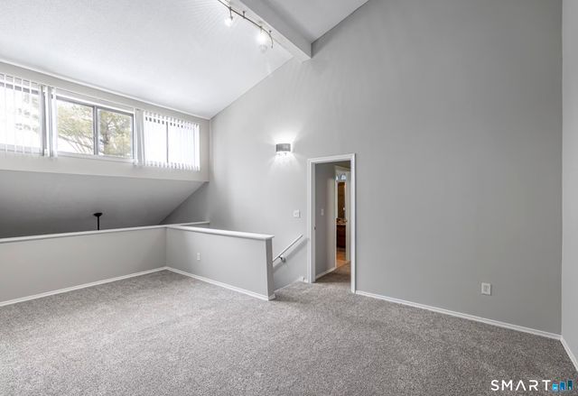 25 Stanley Street B6, West Hartford, CT 06107