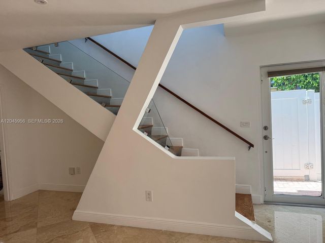 7312 Gary Ave, Miami Beach, FL 33141
