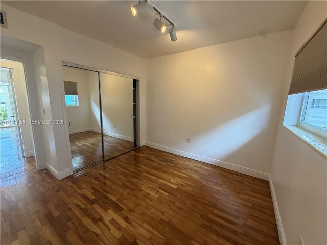 7312 Gary Ave, Miami Beach, FL 33141