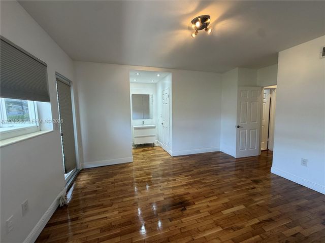 7312 Gary Ave, Miami Beach, FL 33141