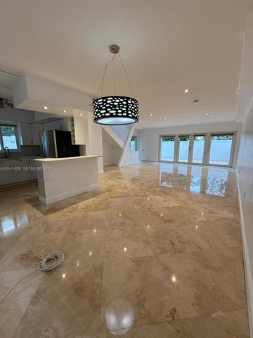 7312 Gary Ave, Miami Beach, FL 33141