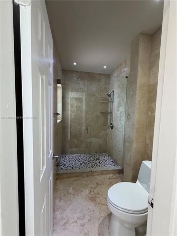 7312 Gary Ave, Miami Beach, FL 33141