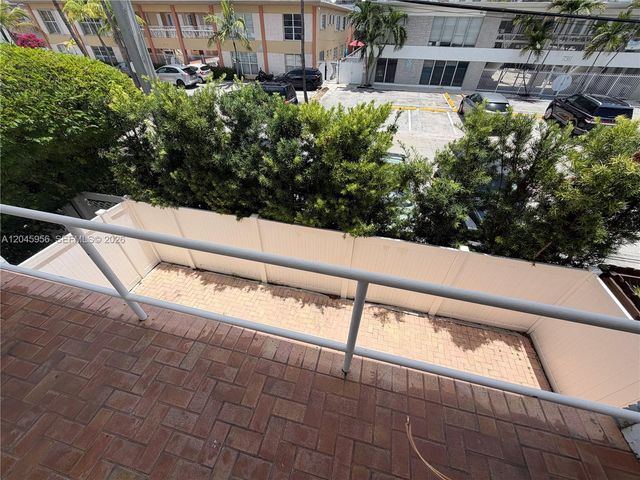 7312 Gary Ave, Miami Beach, FL 33141