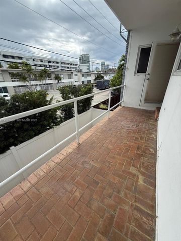 7312 Gary Ave, Miami Beach, FL 33141