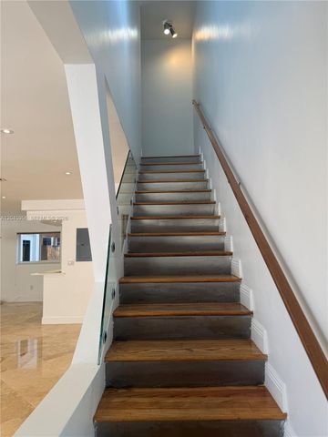 7312 Gary Ave, Miami Beach, FL 33141