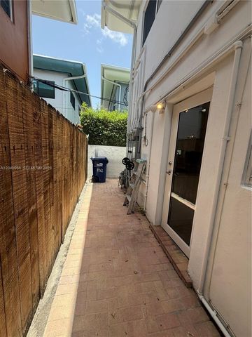 7312 Gary Ave, Miami Beach, FL 33141