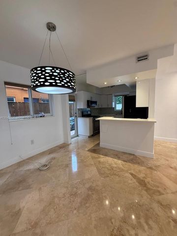 7312 Gary Ave, Miami Beach, FL 33141