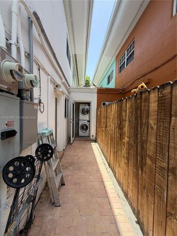 7312 Gary Ave, Miami Beach, FL 33141