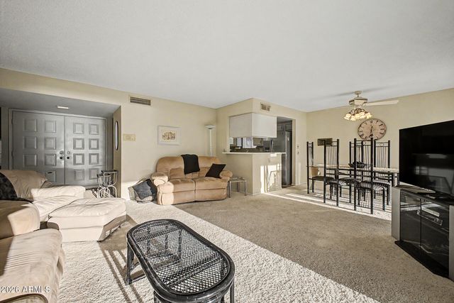 25248 S PIMA Place, Sun Lakes, AZ 85248
