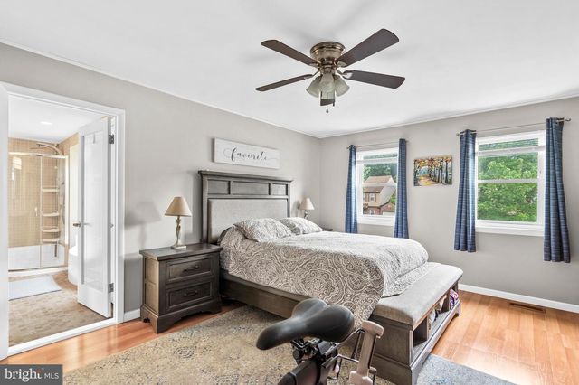 243 TAREYTON DR, Langhorne, PA 19047