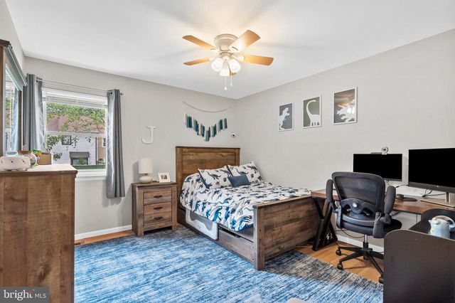 243 TAREYTON DR, Langhorne, PA 19047
