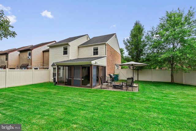 243 TAREYTON DR, Langhorne, PA 19047