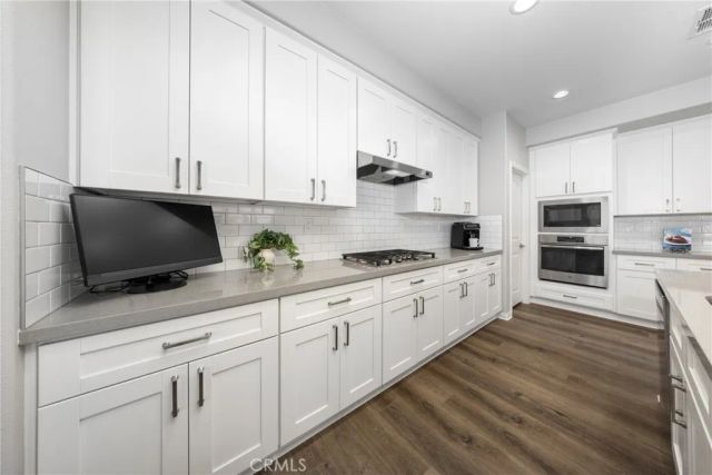 1529 Adeline, Redlands, CA 92374