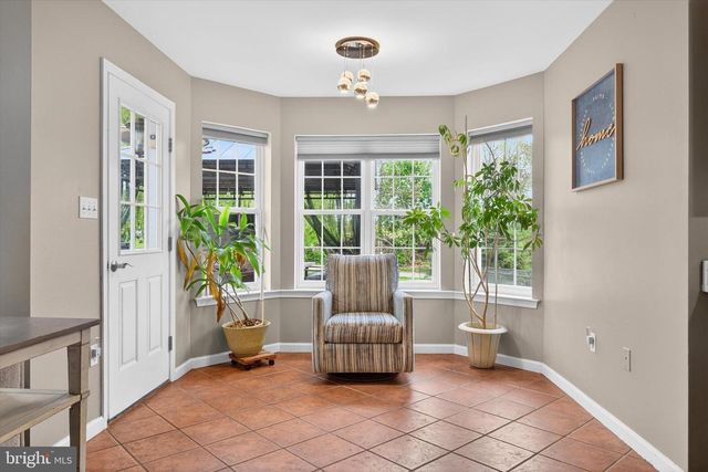 624 BARTLETT DR, Dallastown, PA 17313