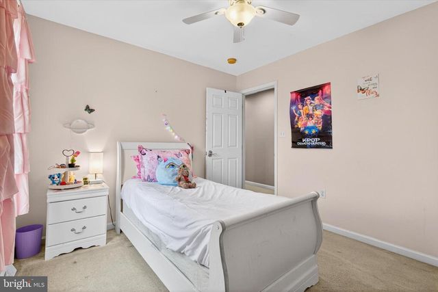 624 BARTLETT DR, Dallastown, PA 17313