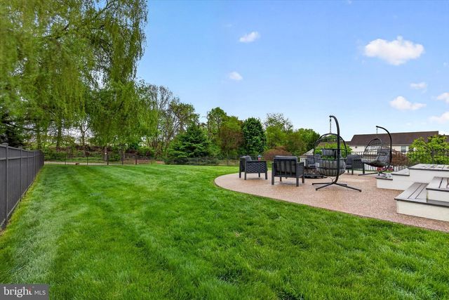 624 BARTLETT DR, Dallastown, PA 17313
