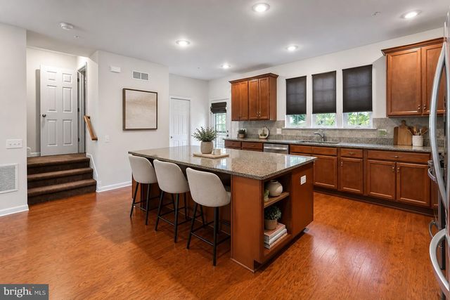 484 ROWAN ST, Warminster, PA 18974