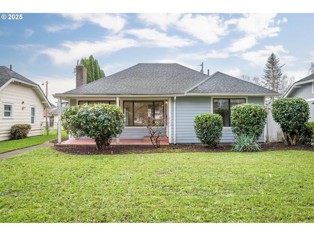 1531 NICHOLS Blvd, Longview, WA 98632