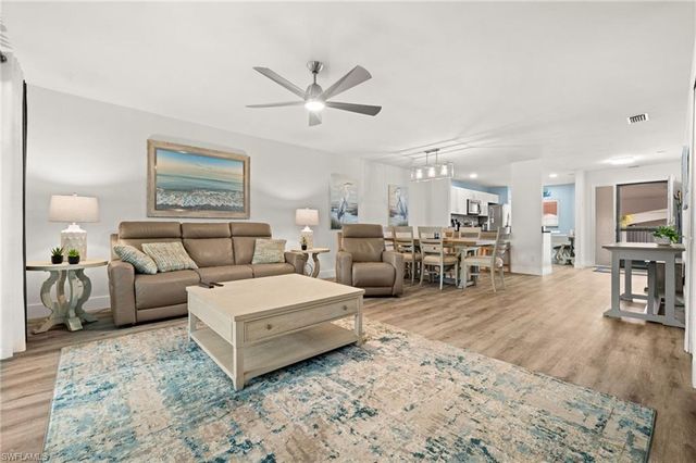 11921 Seabreeze Cove LN # 210, Fort Myers, FL 33908