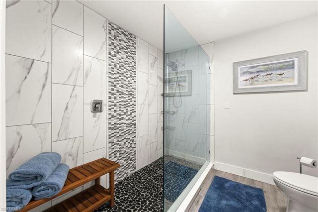 11921 Seabreeze Cove LN # 210, Fort Myers, FL 33908