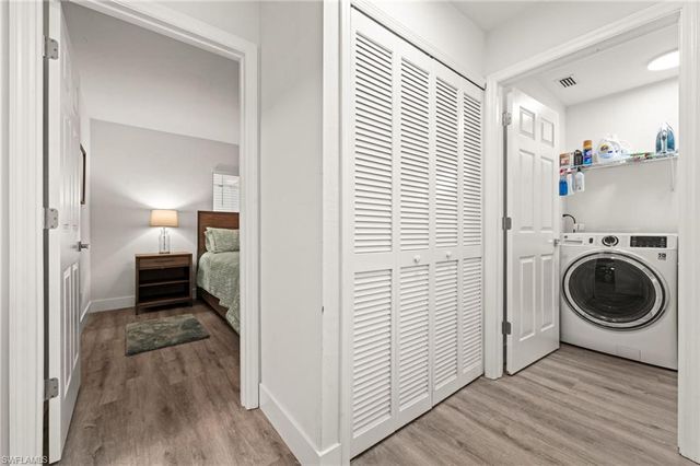 11921 Seabreeze Cove LN # 210, Fort Myers, FL 33908