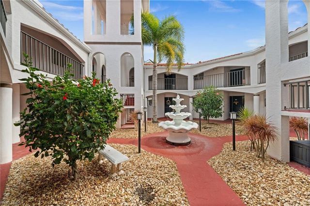 11921 Seabreeze Cove LN # 210, Fort Myers, FL 33908