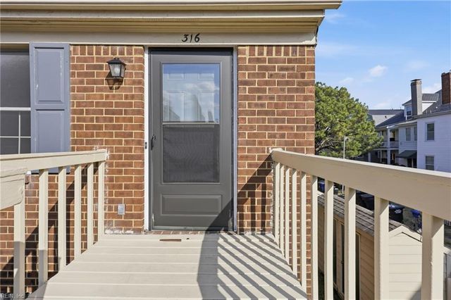 316 Worthington SQ, Portsmouth, VA 23704