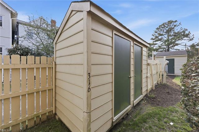 316 Worthington SQ, Portsmouth, VA 23704