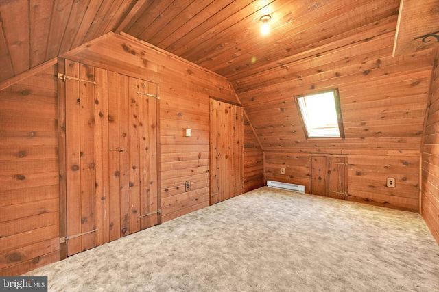 60 S SOUTH ST, Lavelle, PA 17943