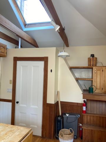 81 Munroe St Front, Somerville, MA 02143