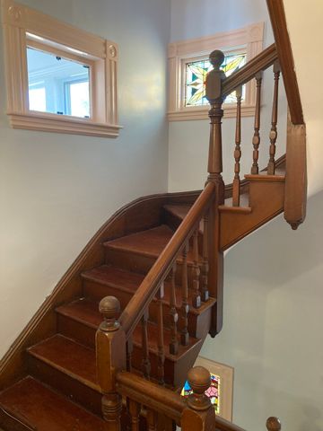 81 Munroe St Front, Somerville, MA 02143