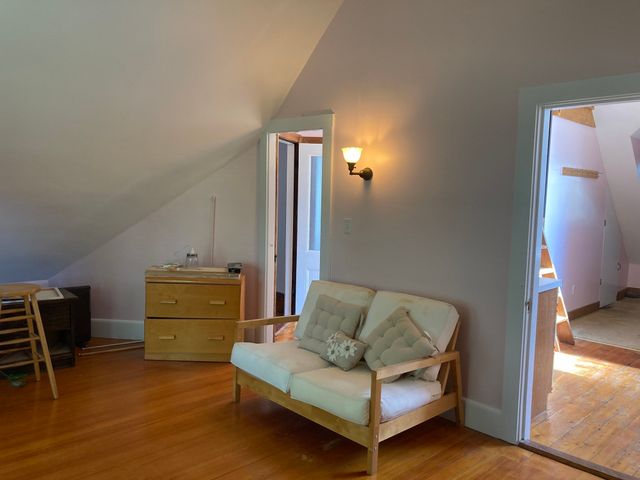 81 Munroe St Front, Somerville, MA 02143