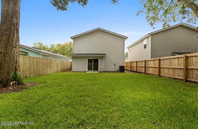 8213 HIGHFIELD Avenue, Jacksonville, FL 32216