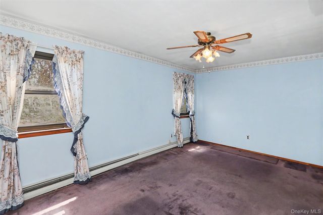 2410 Farmers Avenue 16, Bellmore, NY 11710